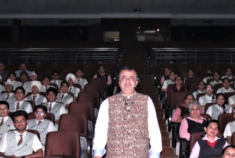 Guarding the Digital Realm! Ivy World School’s Cyber Security Workshop